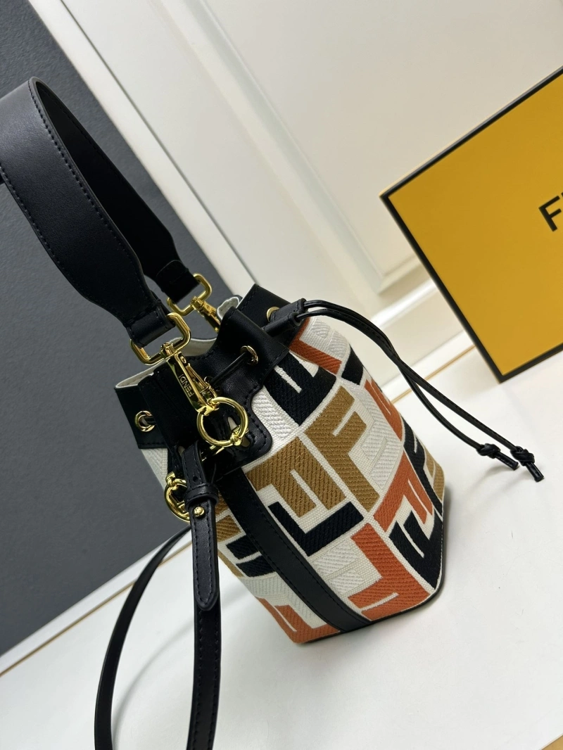 Bold Fxndx Bucket Bags 69899