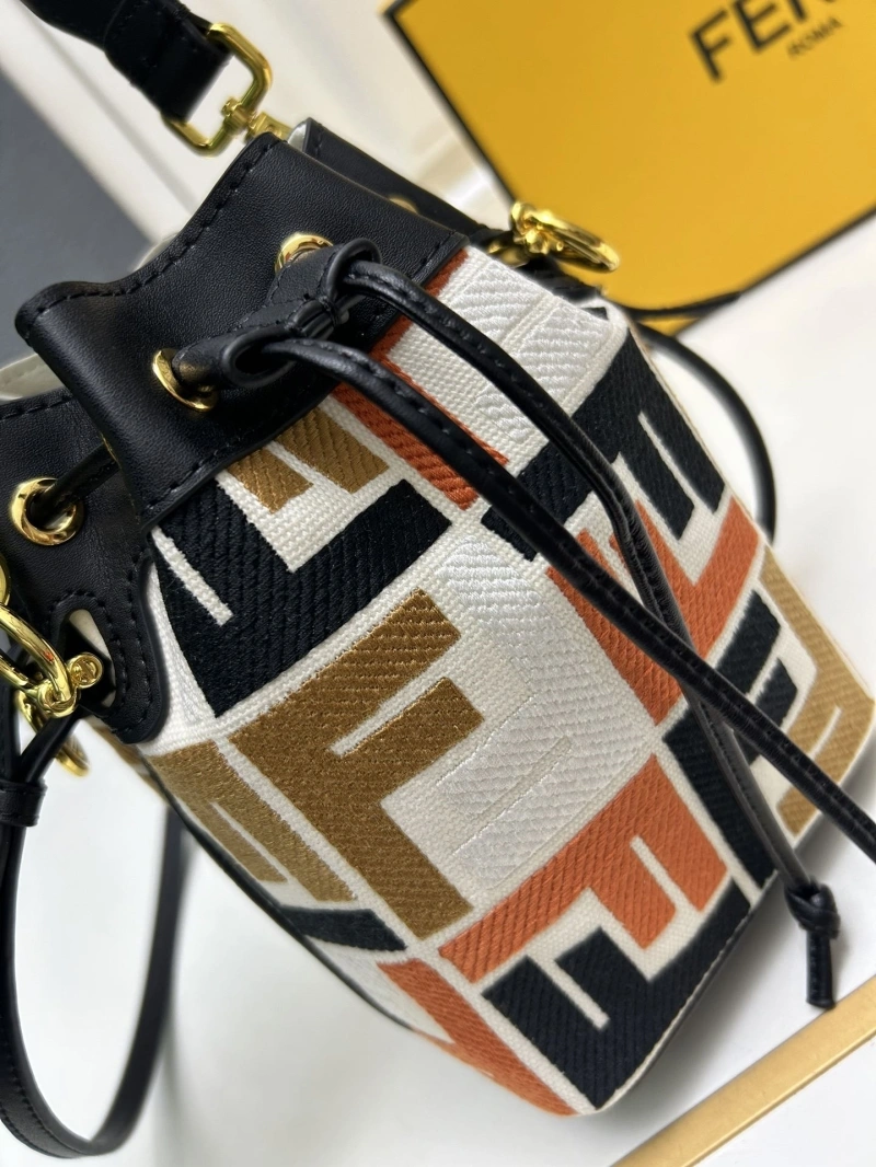 Bold Fxndx Bucket Bags 69899