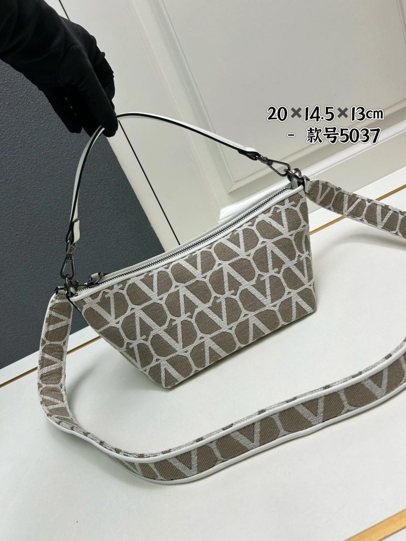 Affordable Vxlxntino Handle Bags 82774