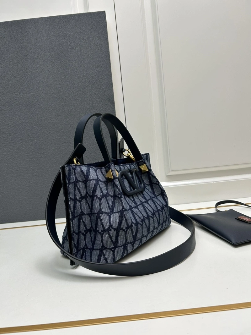 Classic Vxlxntino Shopping Bags 82618