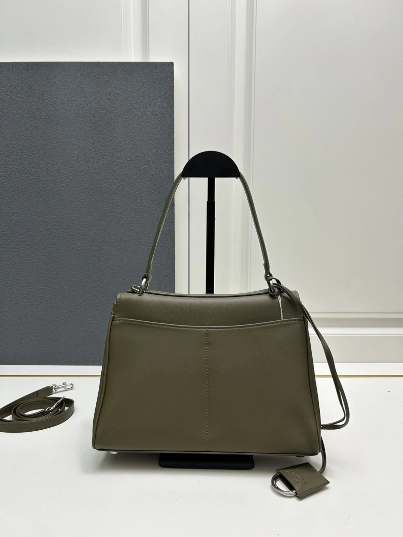 Resilient Bxlxnciaga Top Handle Bags 82546