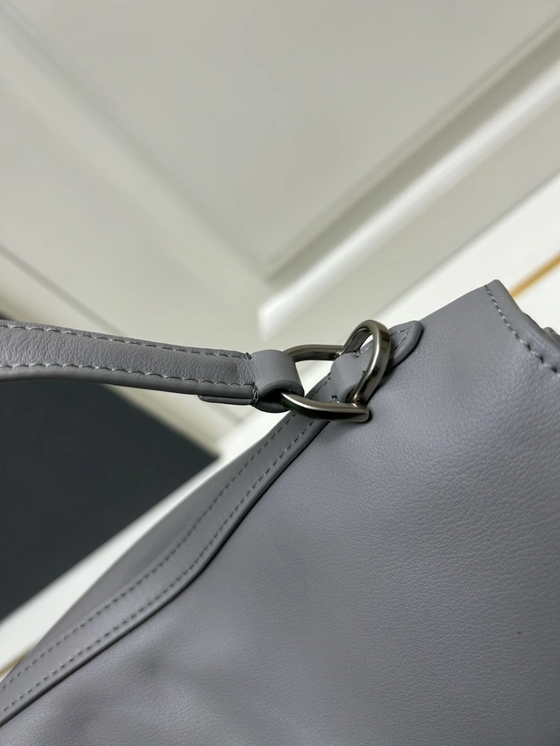 Bxlxnciaga Top Handle Bags GoodFit 82578