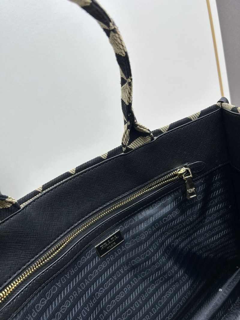 ModernLook Prxdx Shopping Bags 57387