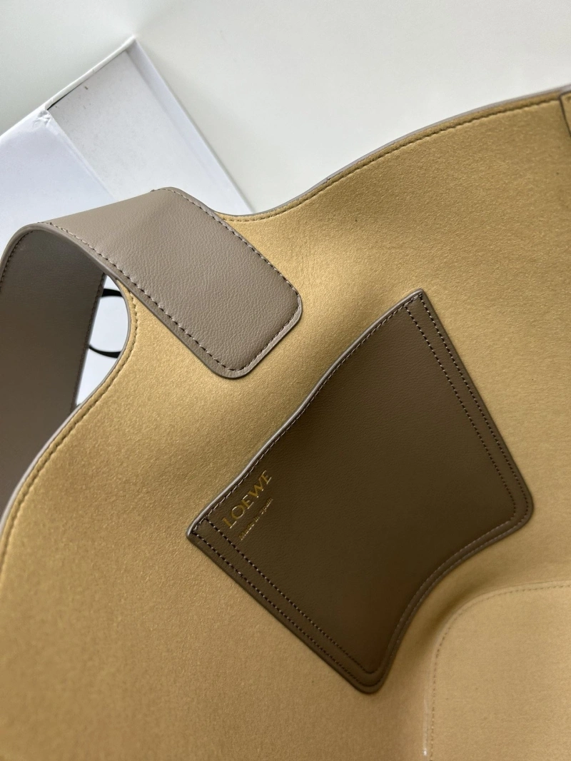 Refined Lxxwe Handle Bags 82445