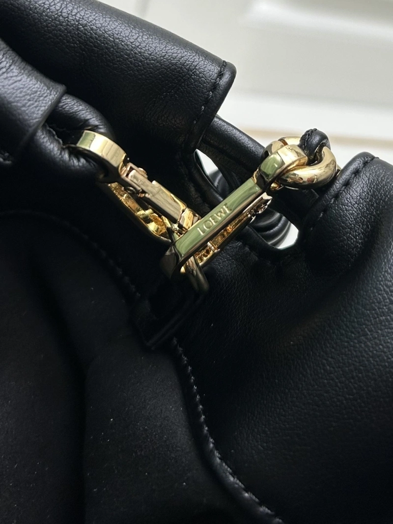 Soft Lxxwe Handle Bags 82483