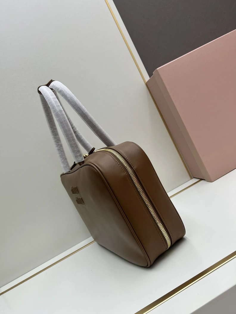 ModernLook MIX MIX Top Handle Bags 81663