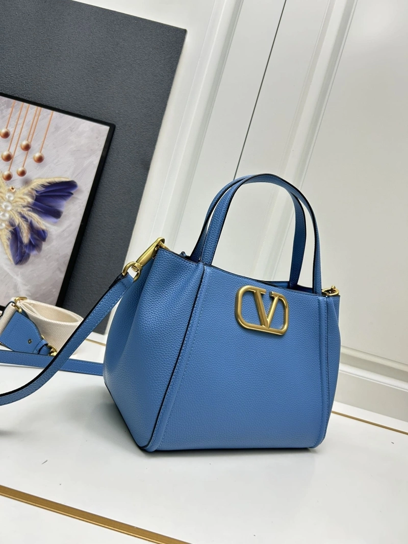 Fashionable Vxlxntino Handle Bags 82777
