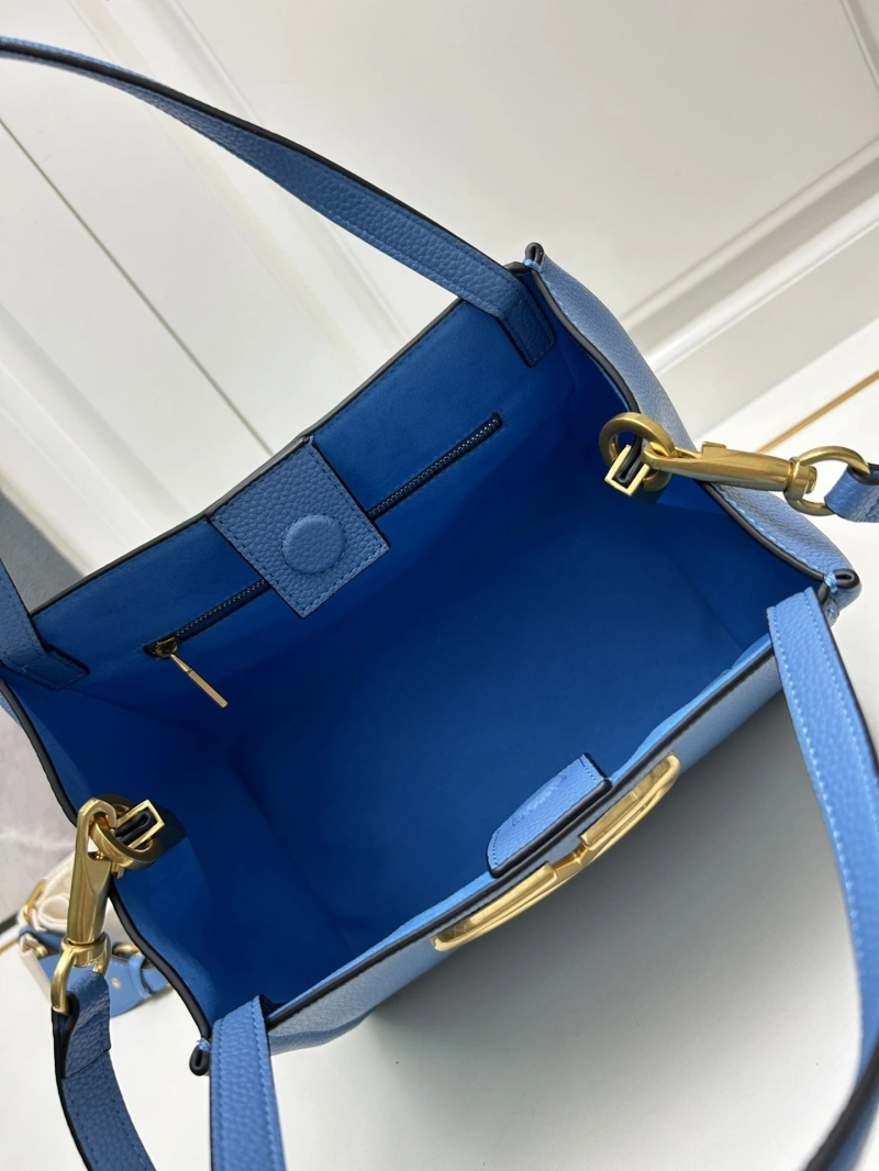 Fashionable Vxlxntino Handle Bags 82777