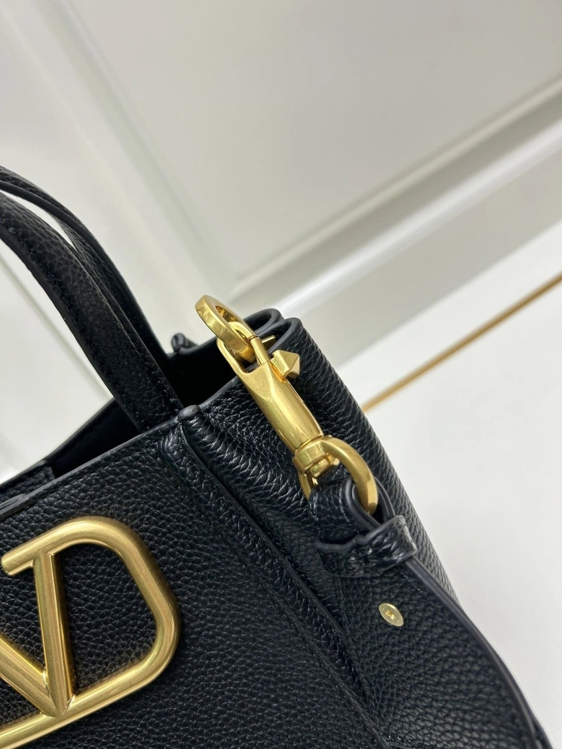 HighQuality Vxlxntino Handle Bags 82811