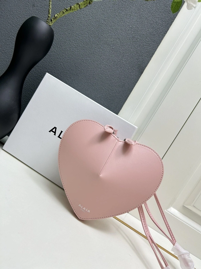 StreetReady Alxxa Round Bags 82388