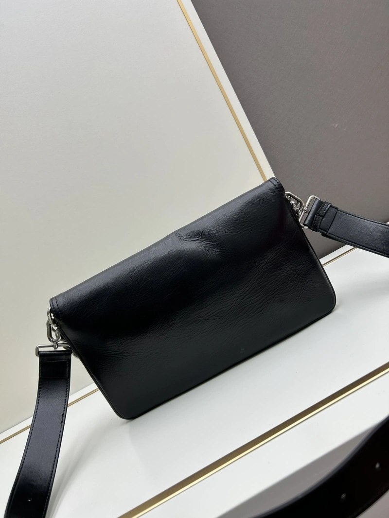Bright Bxlxnciaga Satchel Bags 82600
