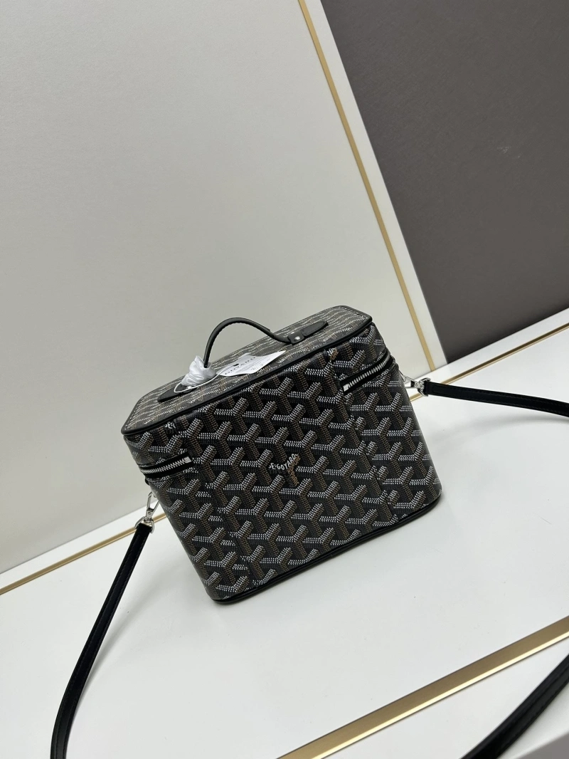 Sophisticated Gxyxrd Cosmetic Bags 82526