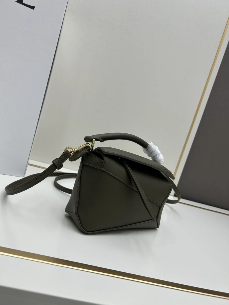 DailyWear Lxxwe Handle Bags 82503