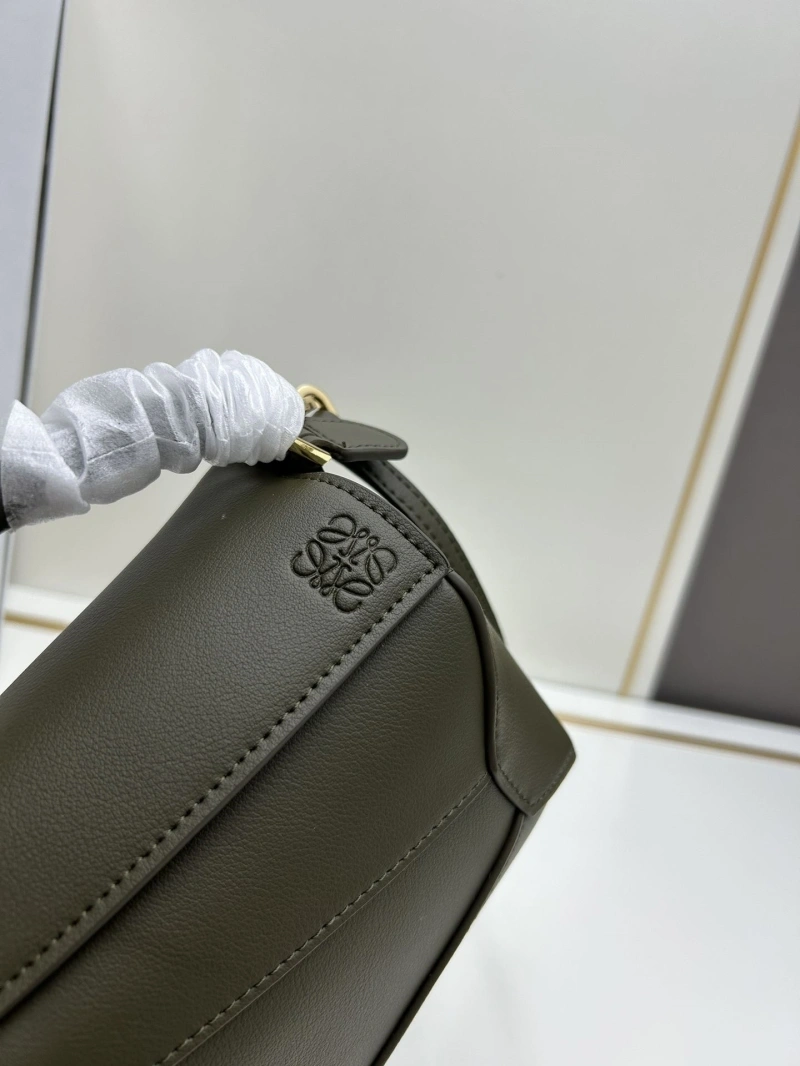 DailyWear Lxxwe Handle Bags 82503