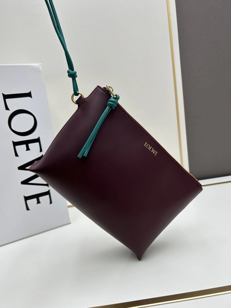 ModernLook Lxxwe Clutch 82500