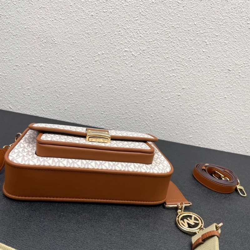 Clutch Bags Resilient 83431
