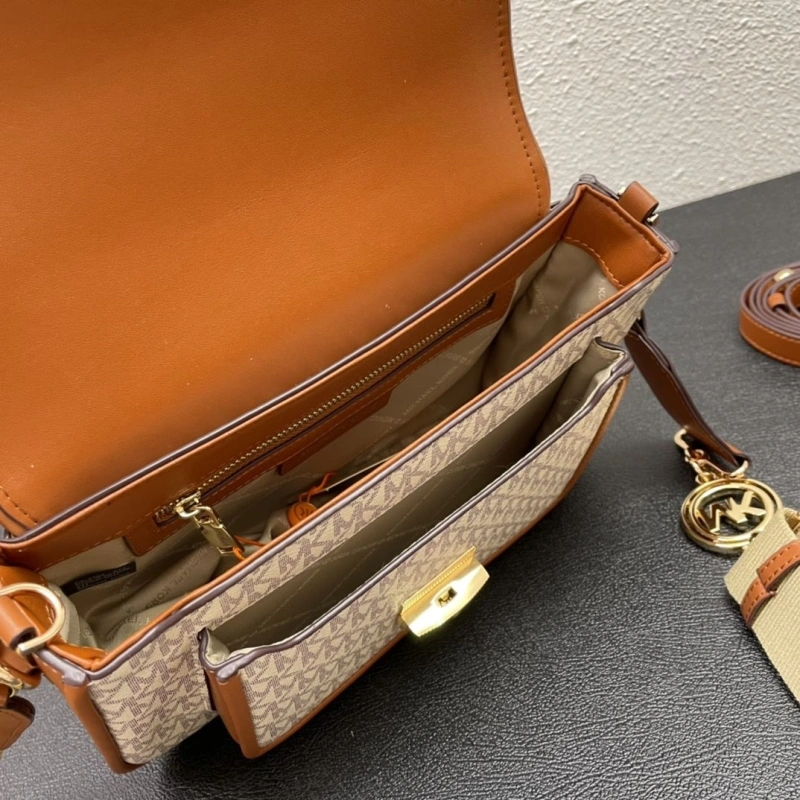 Clutch Bags Resilient 83431