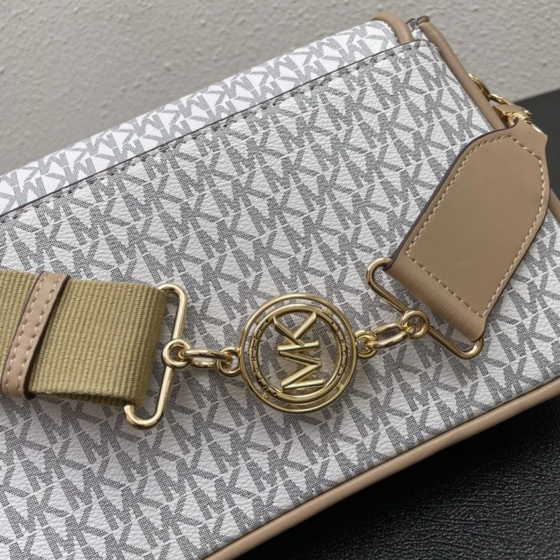 Popular Clutch Bags 83453