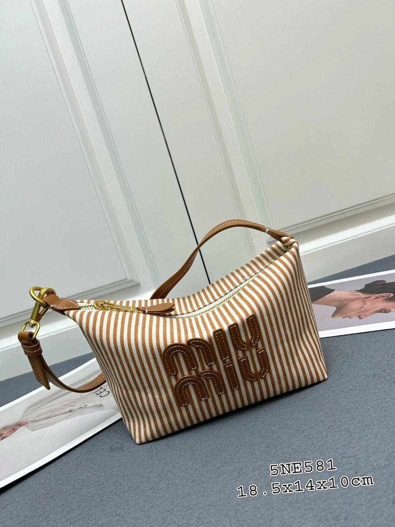 Classic MIX MIX Top Handle Bags 81678