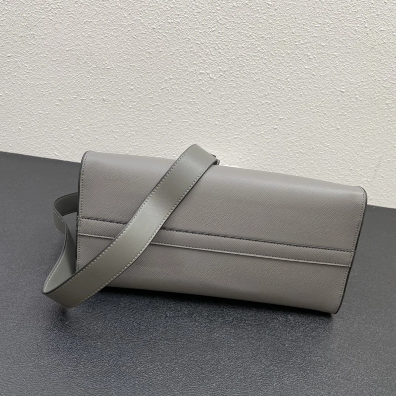 Bold Prxdx Top Handle Bags 57247