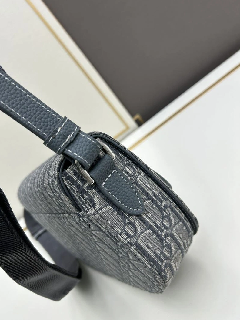 Resilient Dxxr Satchel bags 62056