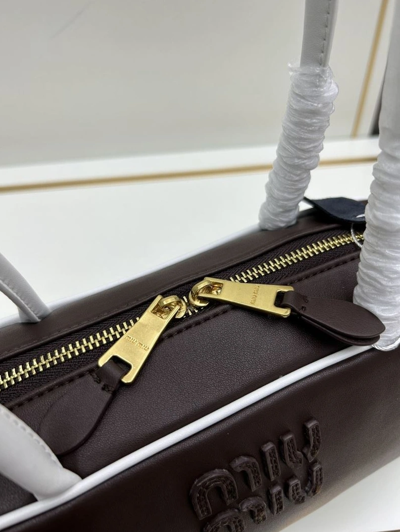 Comfortable MIX MIX Top Handle Bags 79550