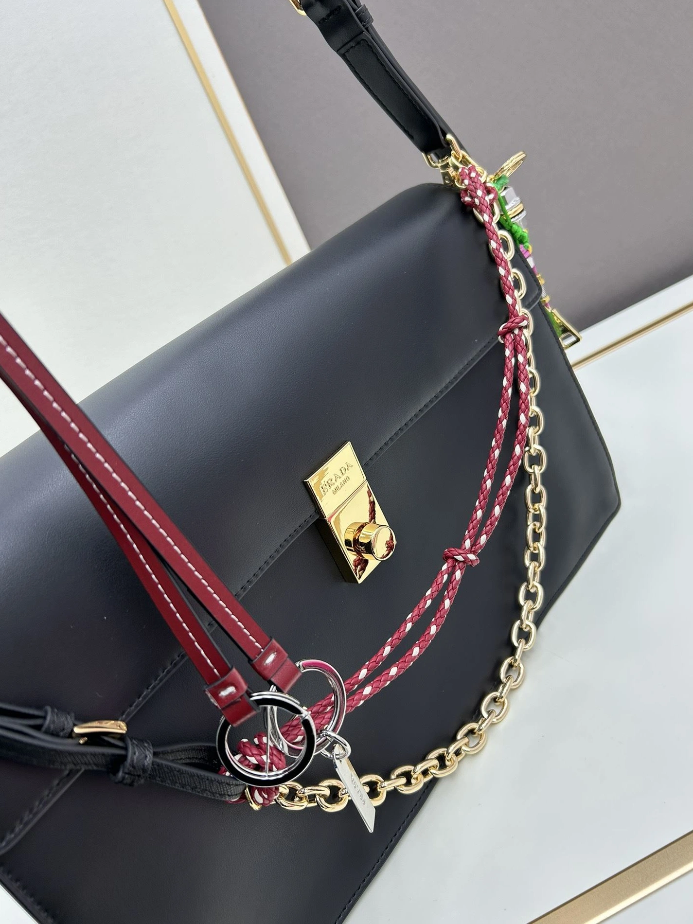 Cozy Prxdx Satchel Bags 60057