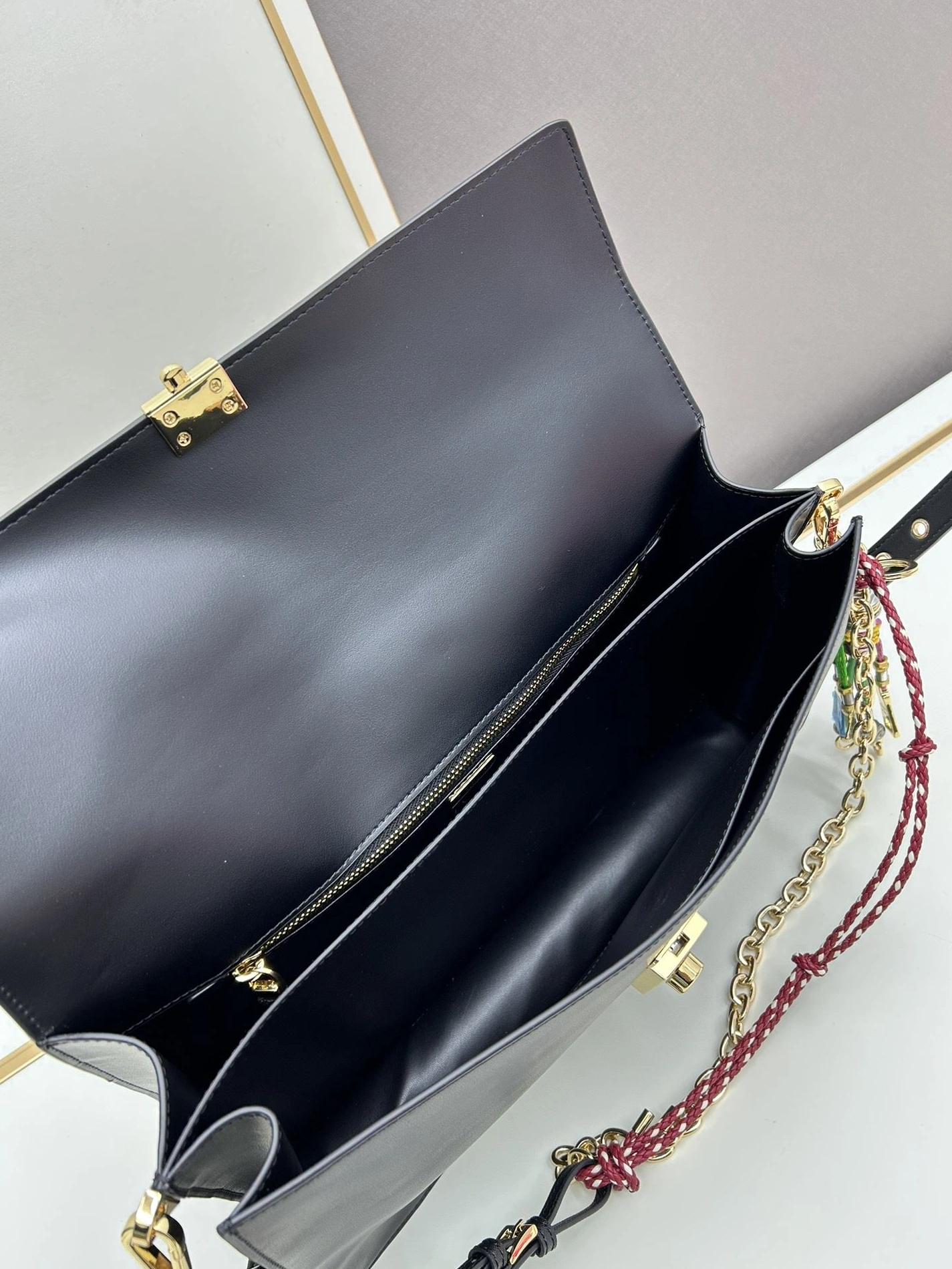 Cozy Prxdx Satchel Bags 60057