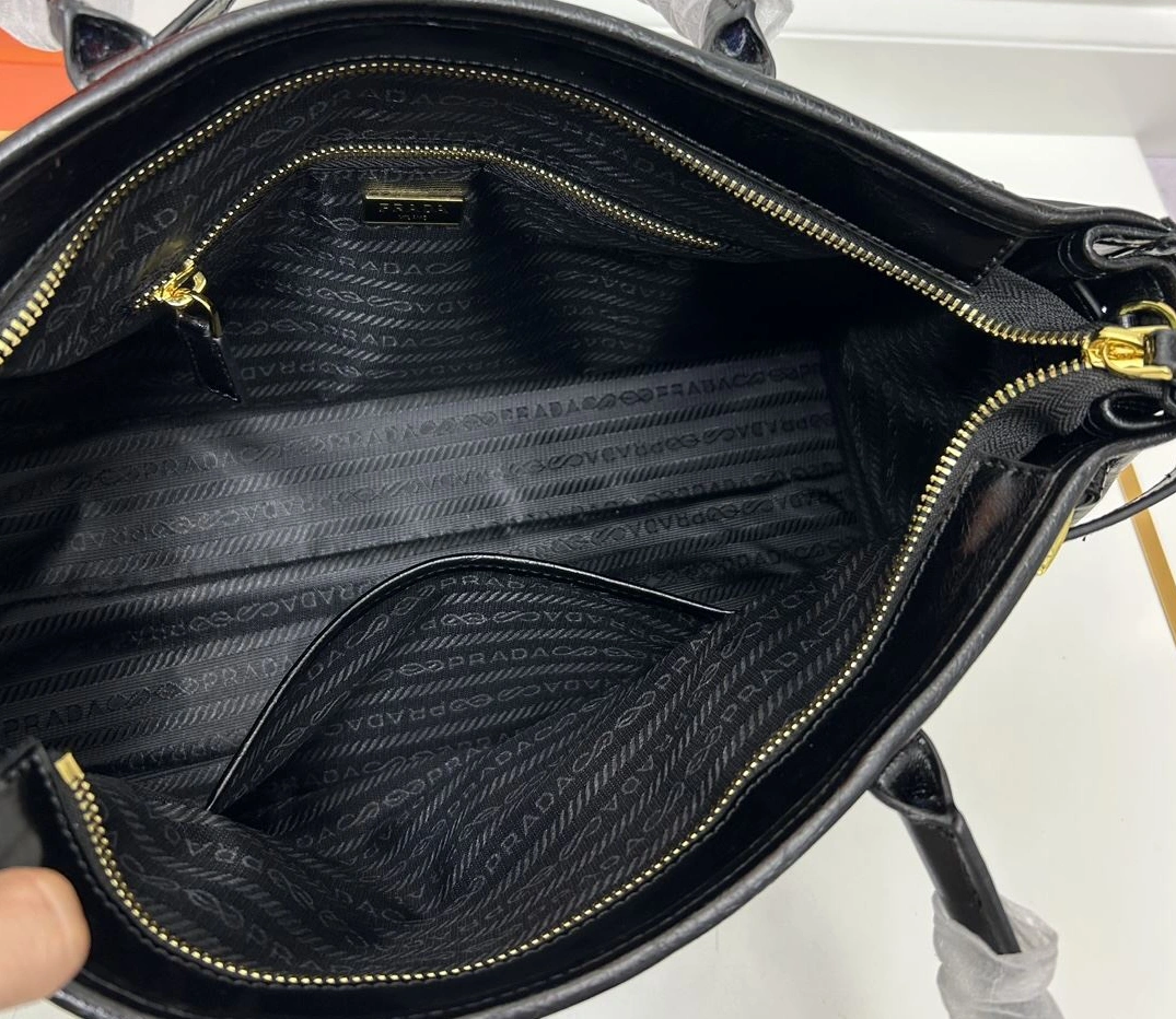 Compact Prxdx Top Handle Bags 59445