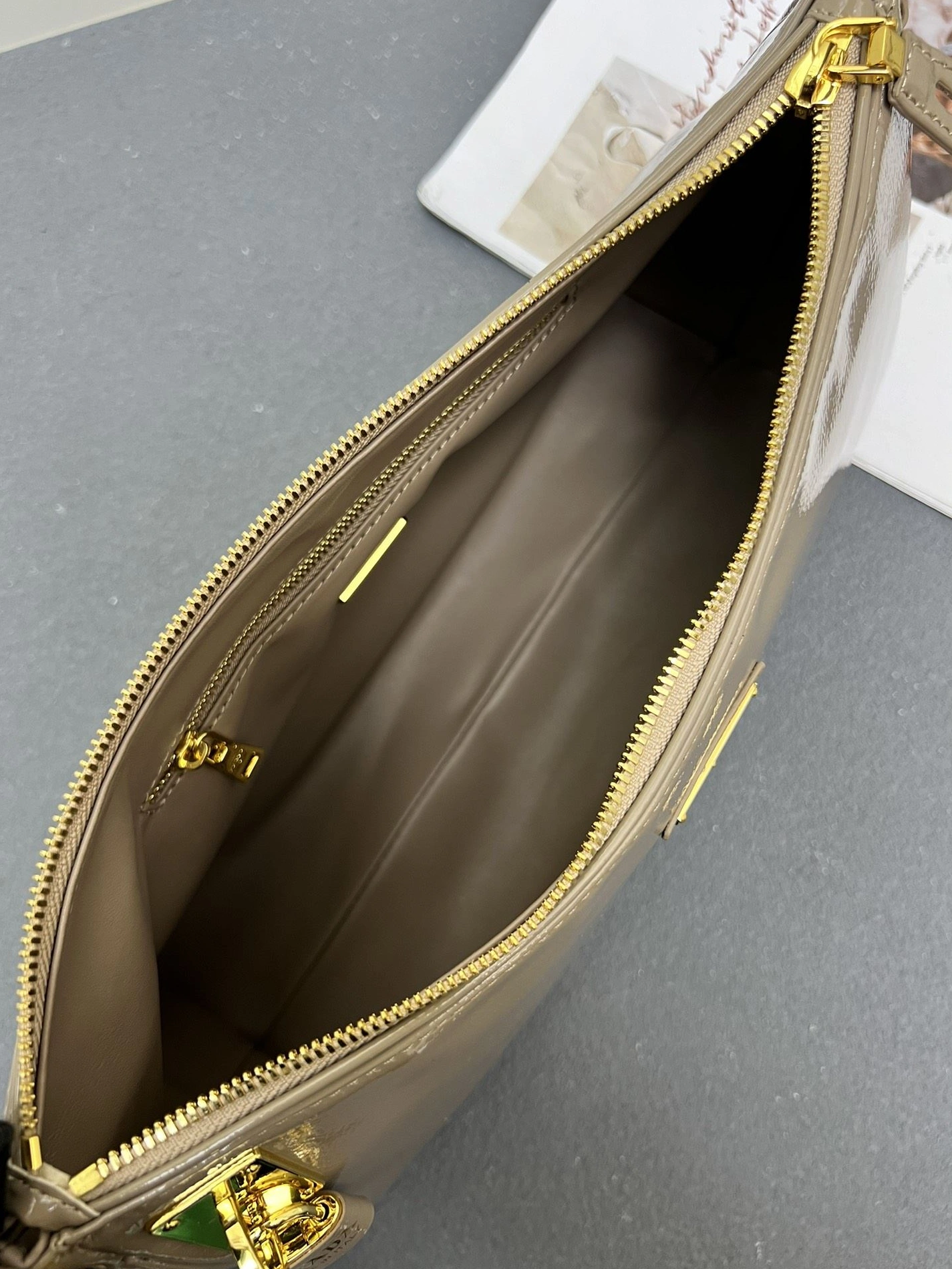 Breathable Prxdx Top Handle Bags 59409