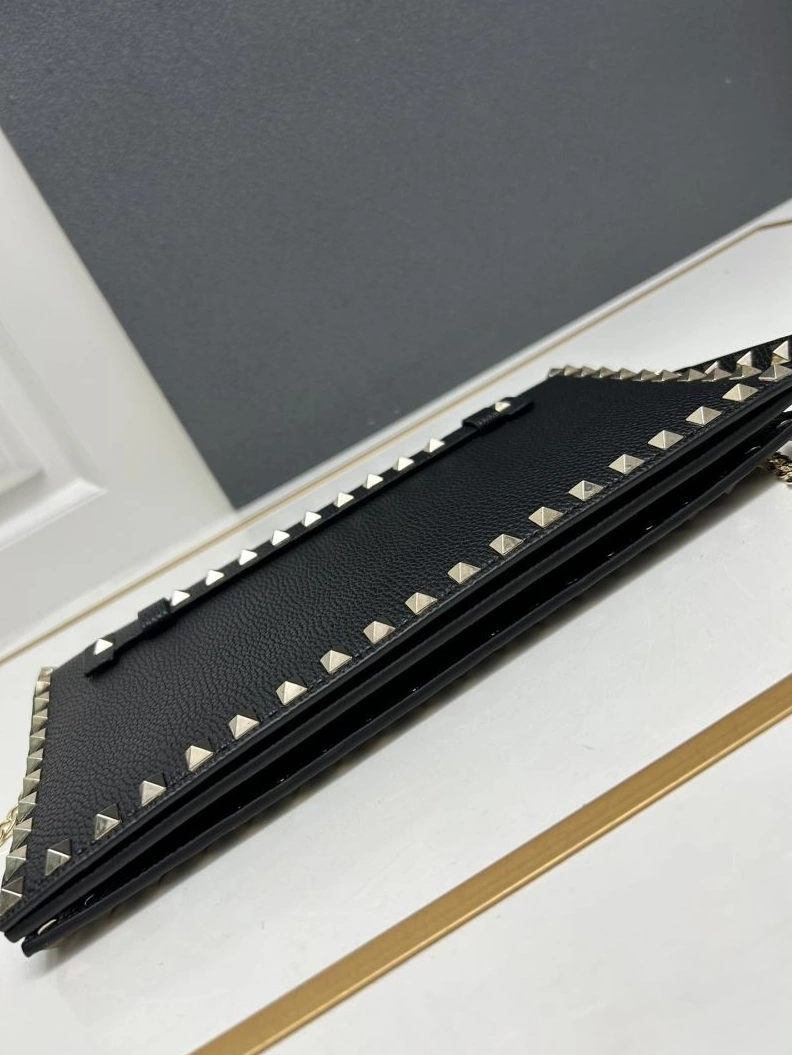Efficient Vxlxntino Clutch Bags 79375