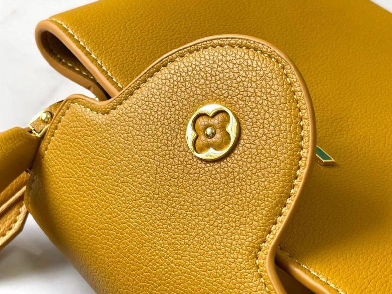 LX Caxucines Bags Trendsetting 23756