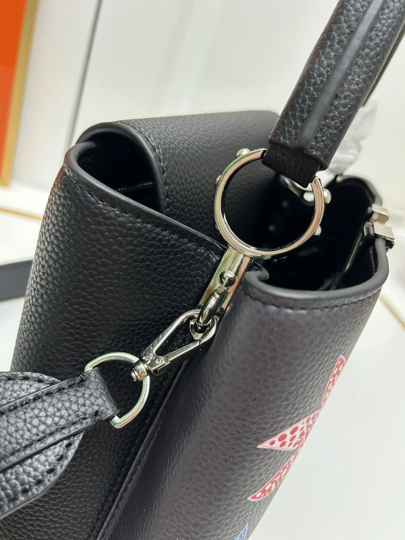 Flexible LX Caxucines Bags 23743