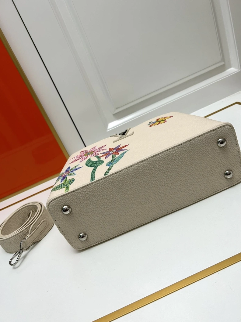 LX Caxucines Bags Compact 23739