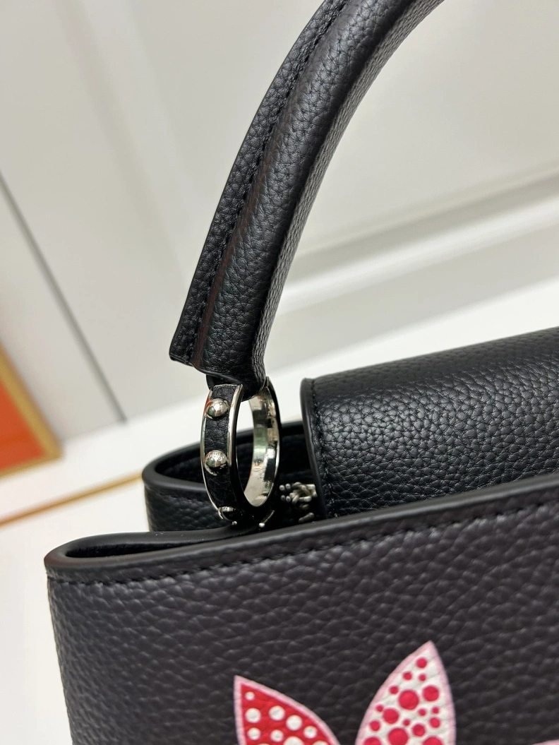 Breathable LX Caxucines Bags 23744