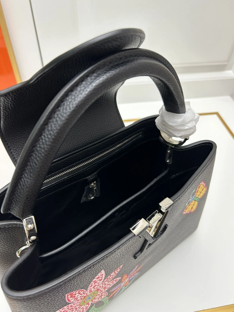 Breathable LX Caxucines Bags 23744