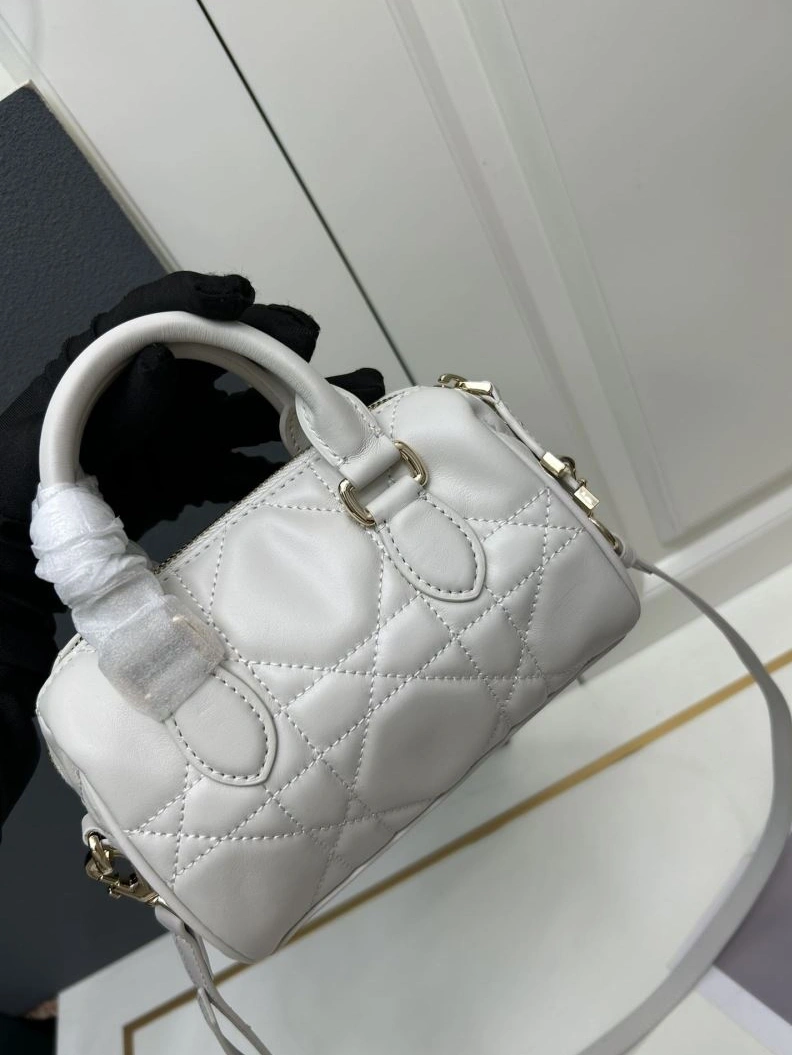 UrbanStyle Dxxr Top Handle Bags 61899