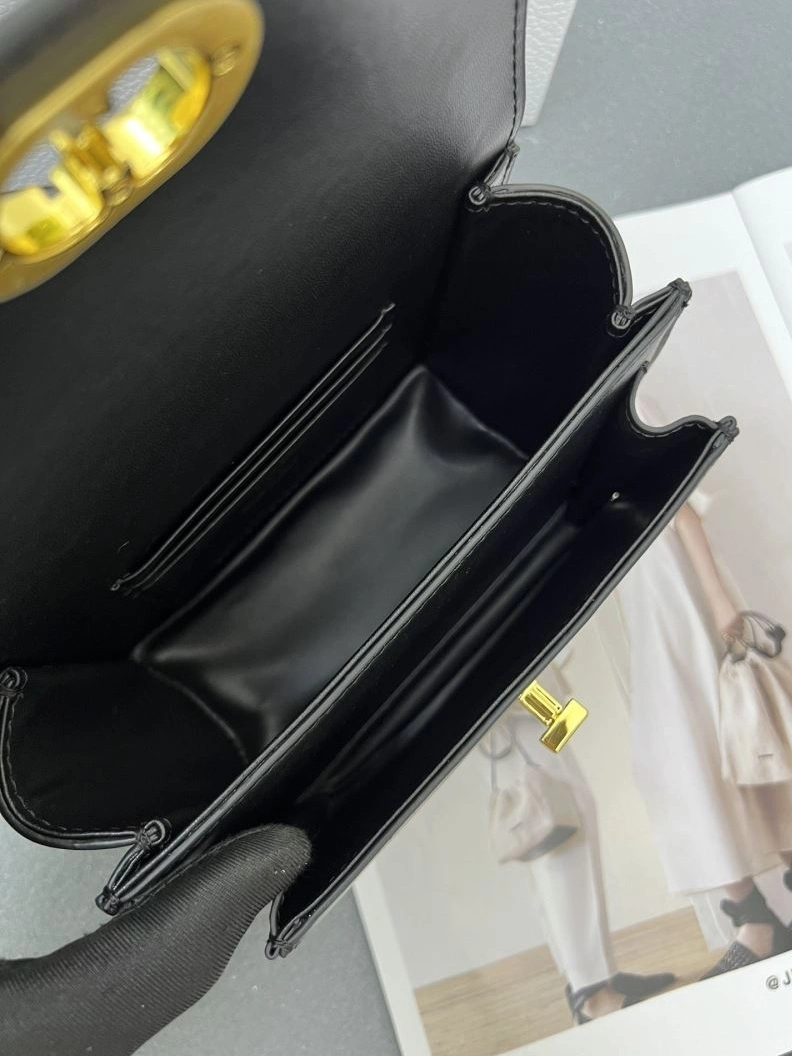 Dxxr Satchel bags ModernLook 62010