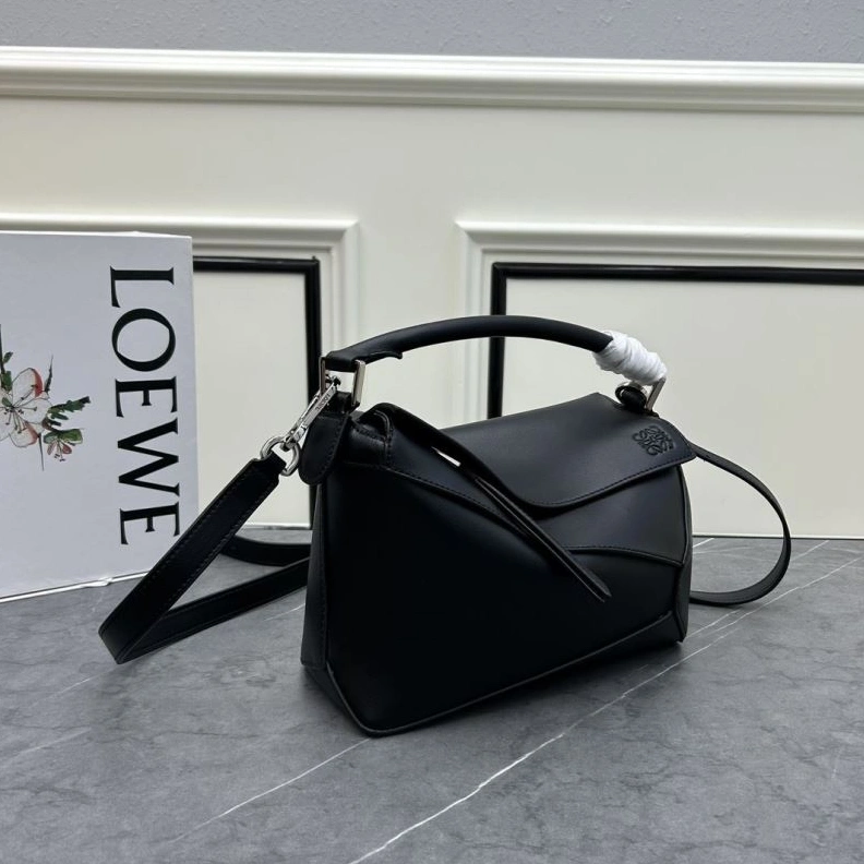 Vibrant Lxxwe Satchel Bags 79807