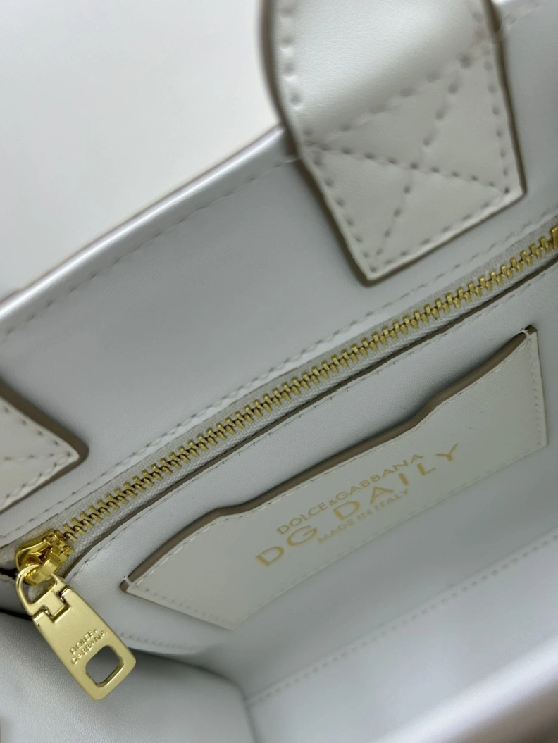 Trendsetting D&X Shopping Bags 80241