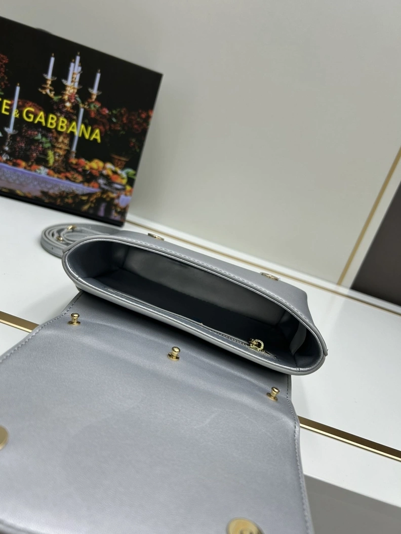 Unique D&X Handle Bags 80420