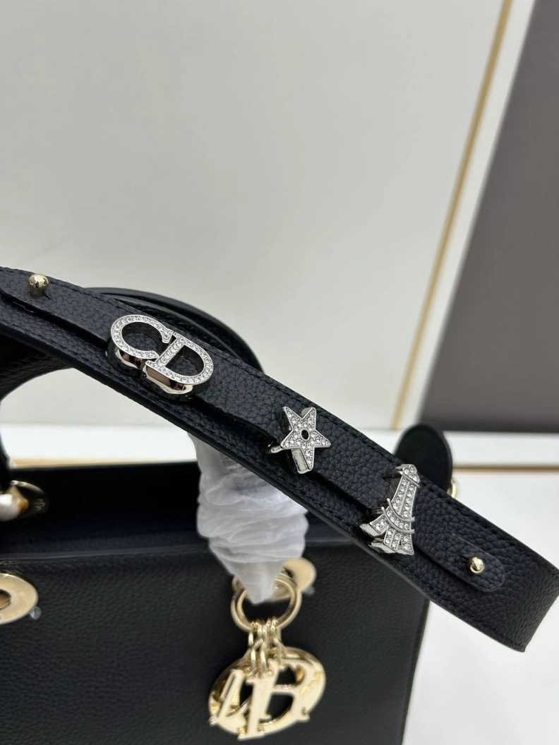 Affordable Dxxr Shopping Bags 61988