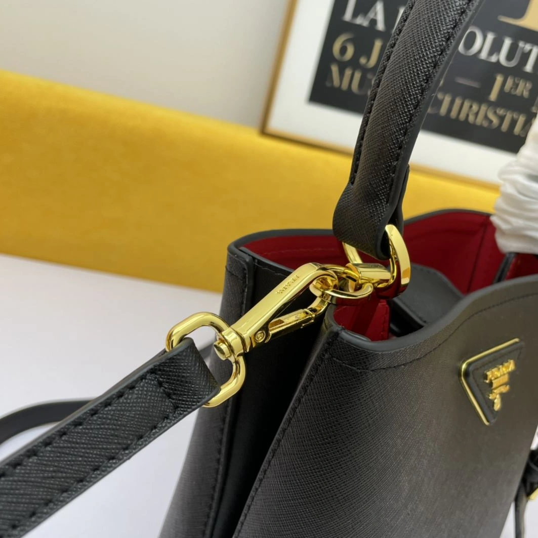 Resilient Prxdx Shopping Bags 59667