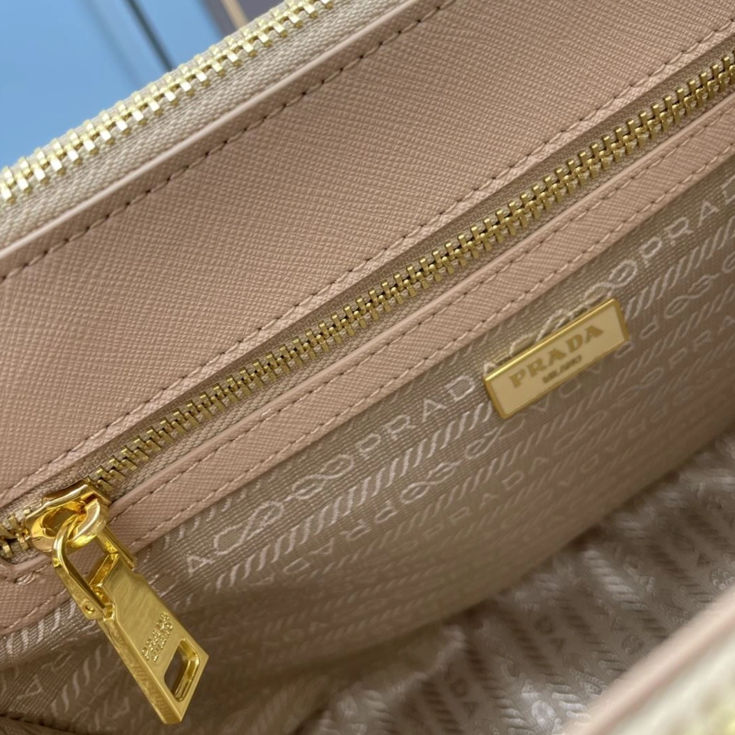 Versatile Prxdx Top Handle Bags 59389