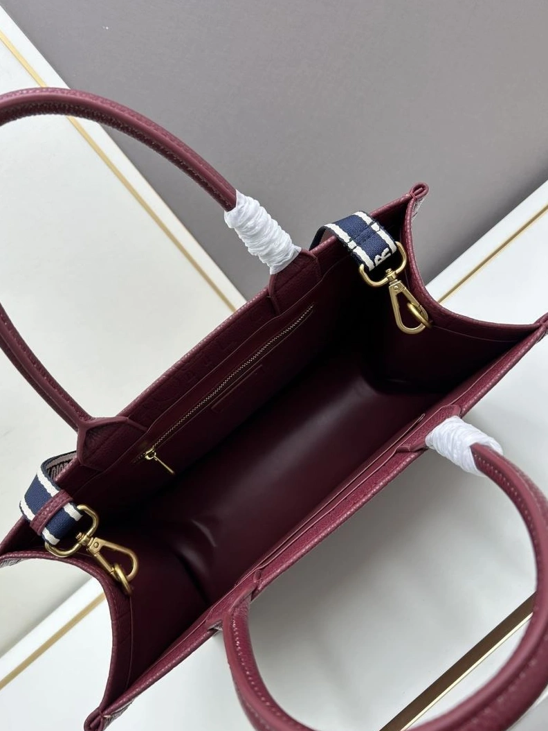 Modern Dxxr Shopping Bags 61968