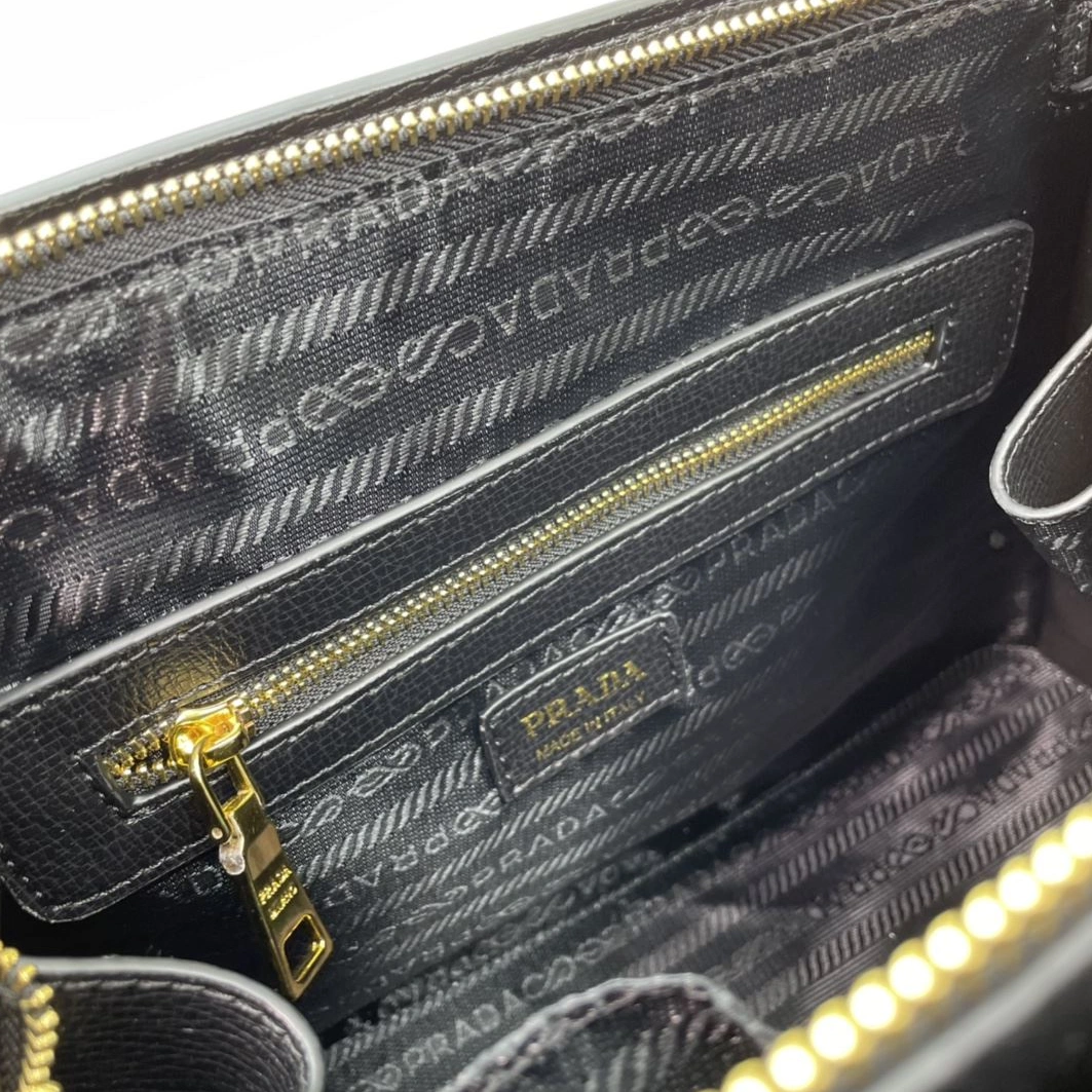 HighQuality Prxdx Top Handle Bags 59451