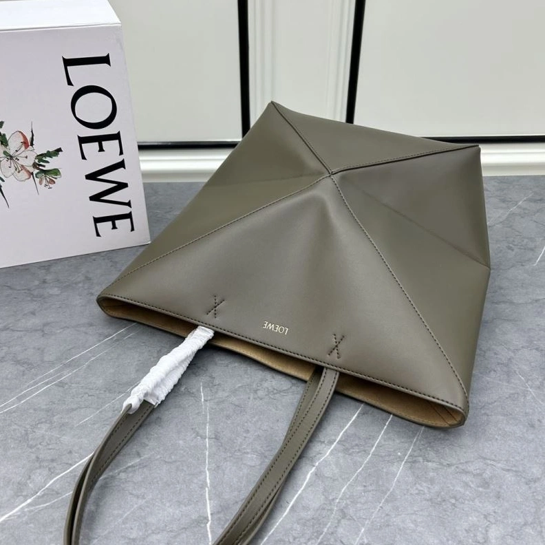 Comfortable Lxxwe Shopping Bags 79628