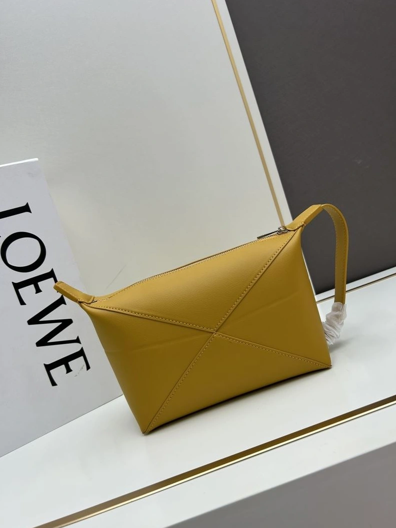 Sleek Lxxwe Satchel Bags 79699