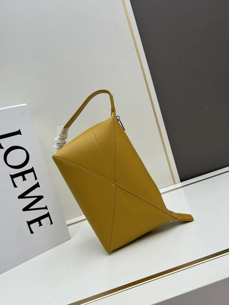 Sleek Lxxwe Satchel Bags 79699