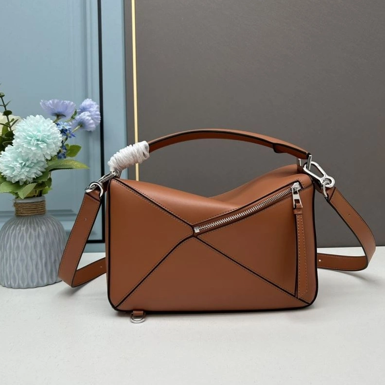 Bold Lxxwe Satchel Bags 79710